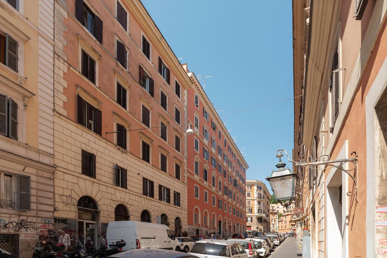 Trastevere & San Cosimato Studio Flat Rome Exterior photo